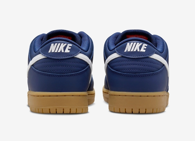 Nike SB Dunk Low Navy Gum